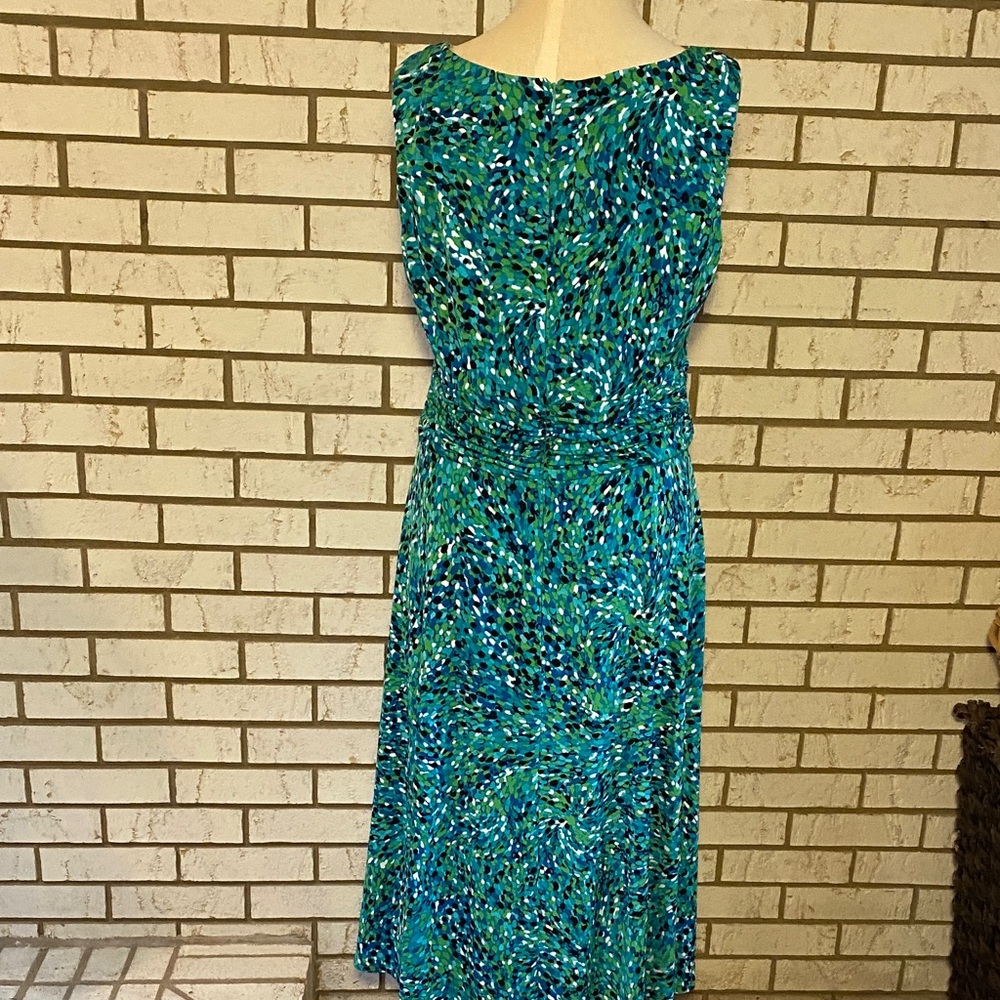 Sleeveless Teal and Blue Print Midi Dress - Picture 4 of 6